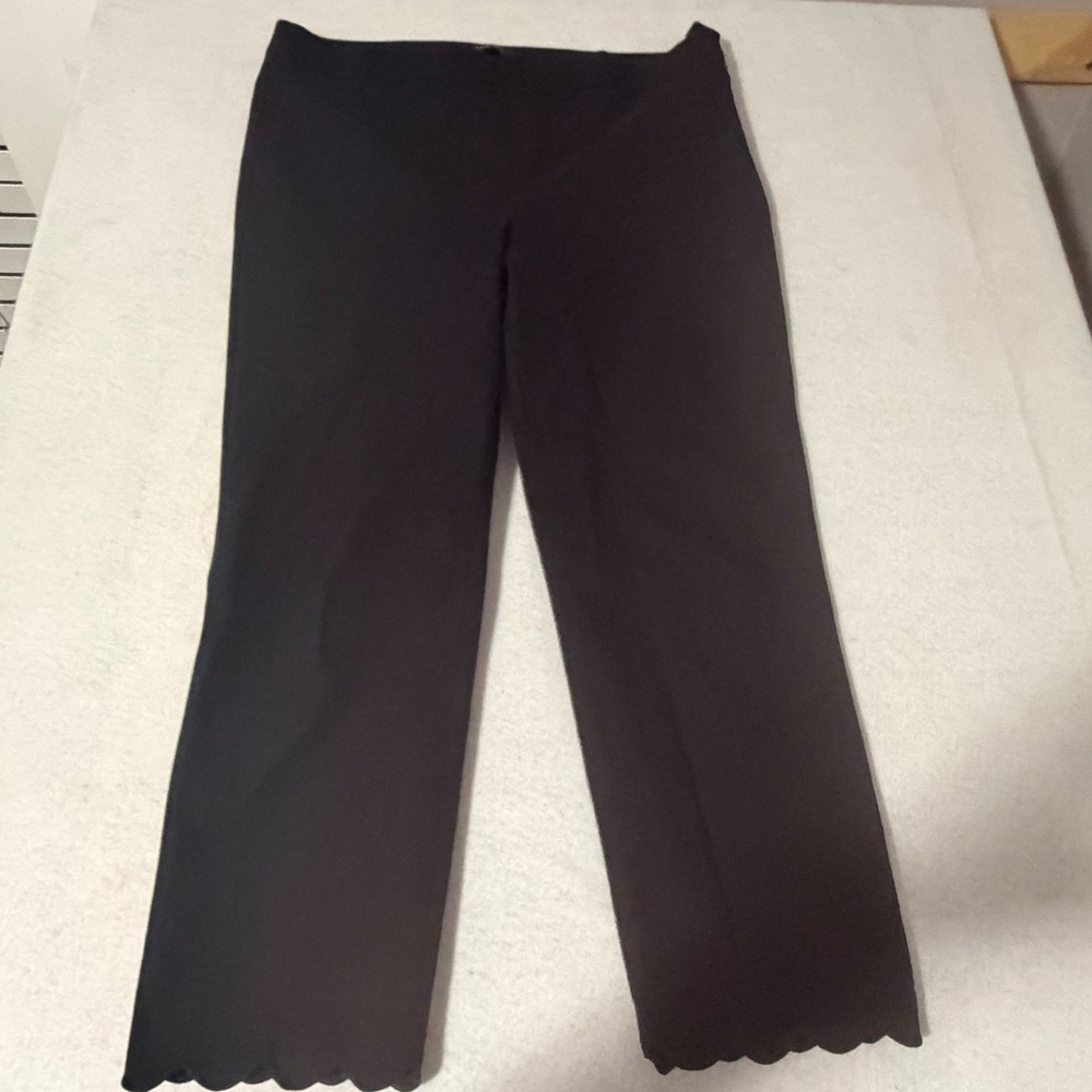 Talbots Chatham Crop Pants Womens 10 Black Scalloped Hem Side Zip Cotton Blend